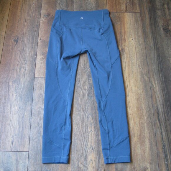 Lululemon All the Right Places Crop size 4 *EUC - Picture 5 of 11
